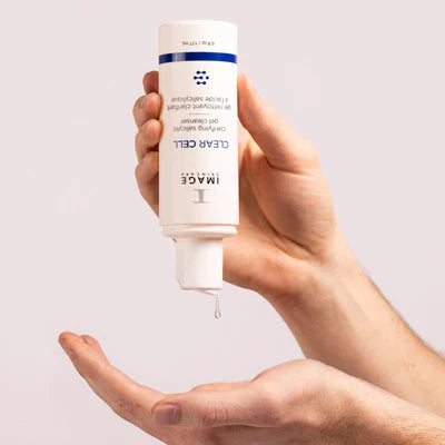 Image CLEAR CELL Salicylic Gel Cleanser 117ml