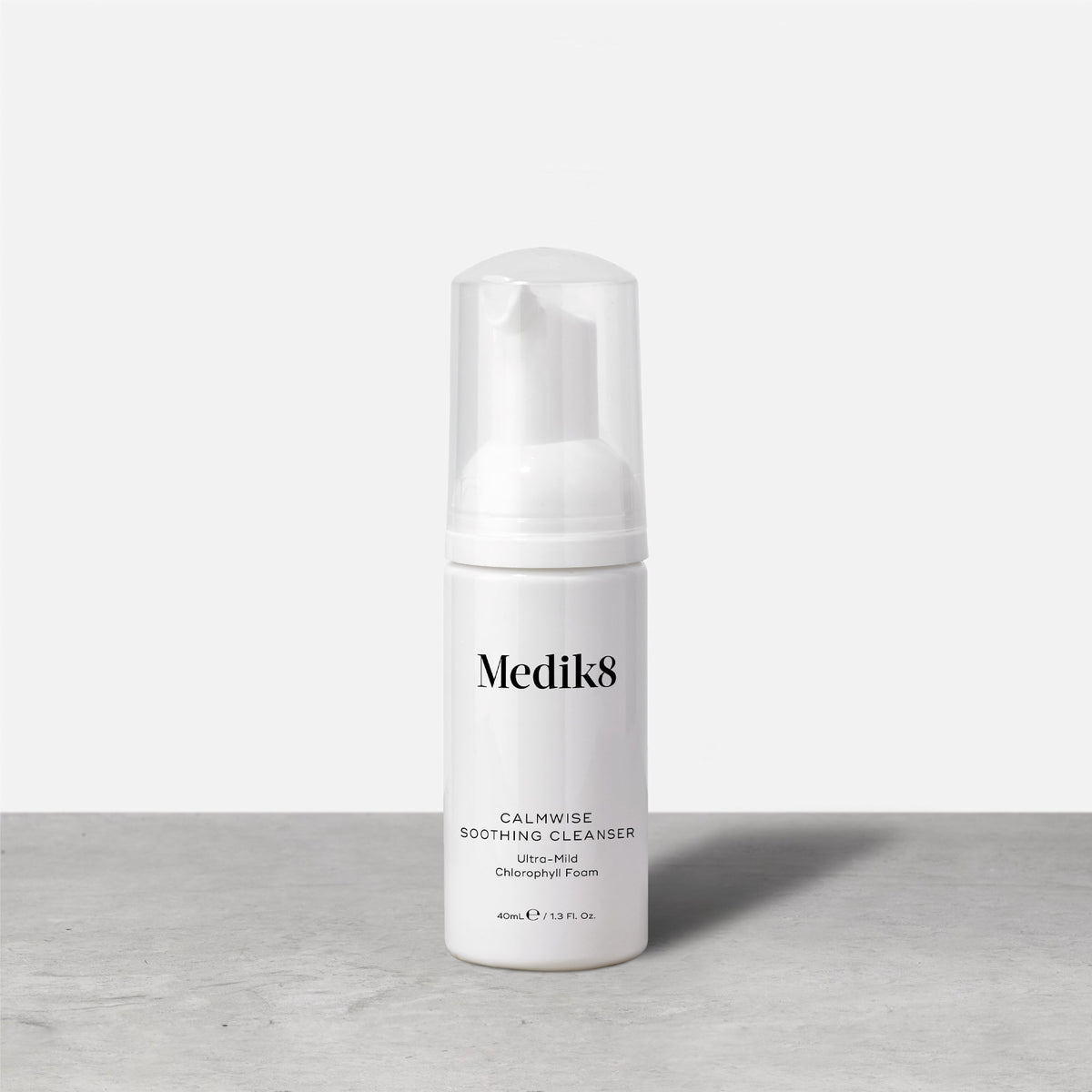 Medik8 Calmwise™ Soothing Cleanser (Travel Size)